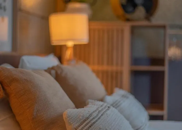 Hut E, In Town Apartamento Porto