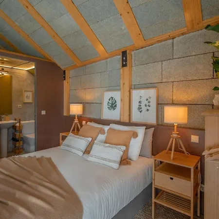 Hut E, In Town * 波尔图