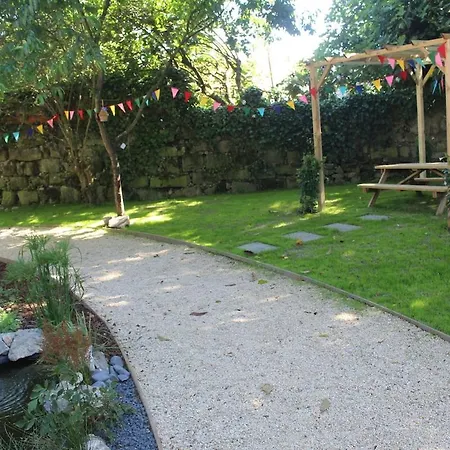 Hut E, In Town 波尔图